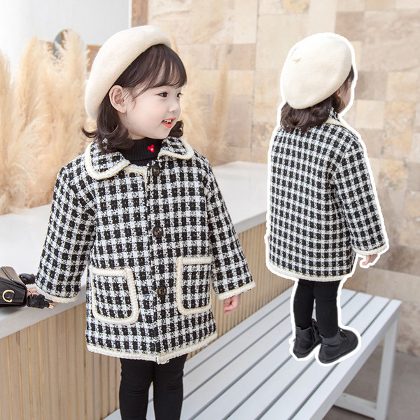 Laste stiilne must-valge mantel tüdrukutele