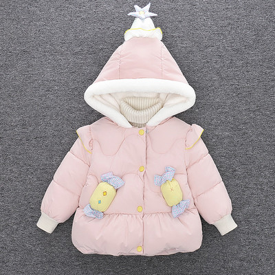 Uut mudelit laste talvejope kapuutsil 3D elemendiga