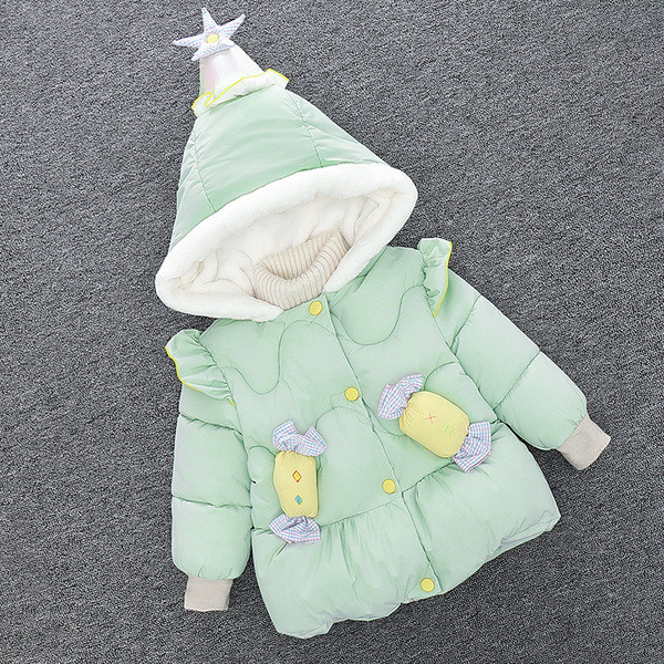 Uut mudelit laste talvejope kapuutsil 3D elemendiga