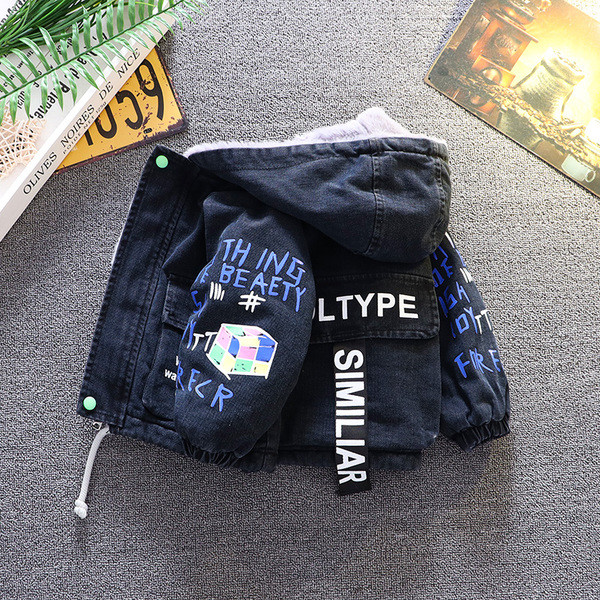 Uue mudeli kapuutsiga ja kirjadega talve laste jope poistele