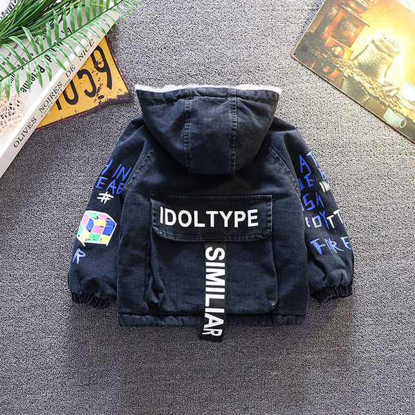 Uue mudeli kapuutsiga ja kirjadega talve laste jope poistele