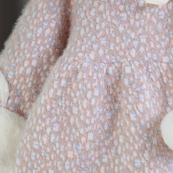 Moodne 3D elemendi ja litritega lastemantel tüdrukutele