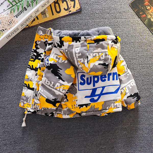 Dječja jakna u boji za dječake sa kapuljačom i natpisom