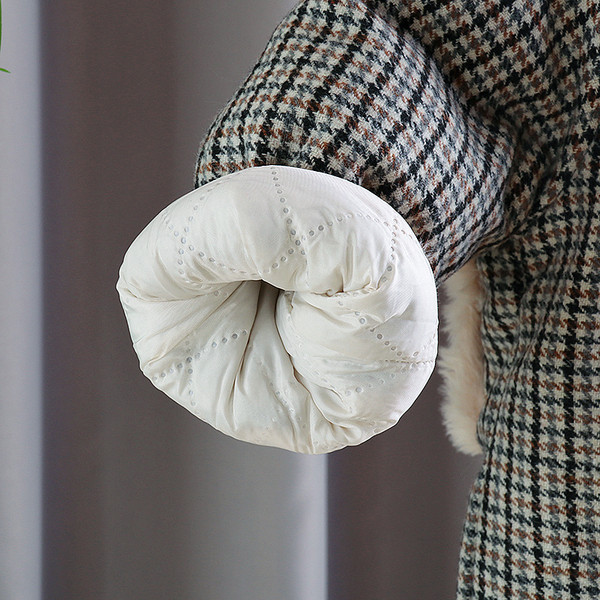 Pehme voodri ja taskutega laste ruuduline mantel tüdrukutele