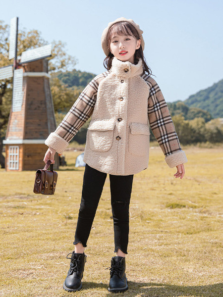 Nööpide ja kõrge kraega laste sulemantel