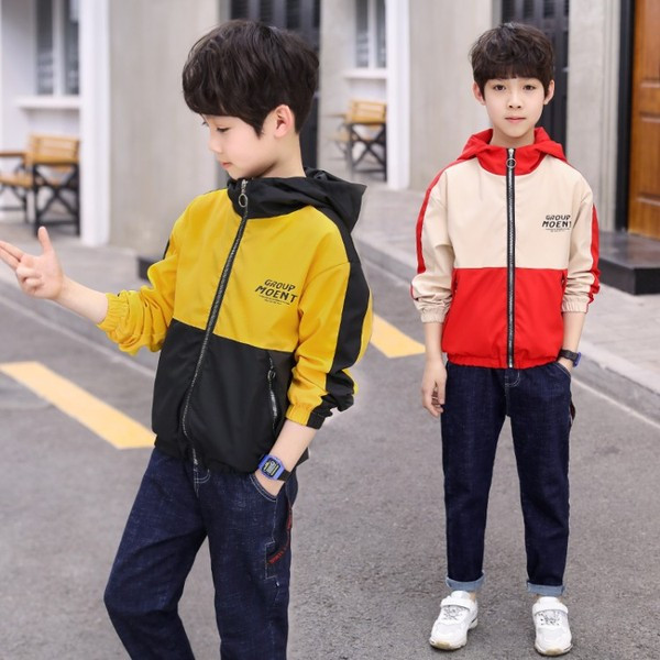 Λεπτό μπουφάν αντιανεμικό για αγόρια με φερμουάρ και κουκούλα