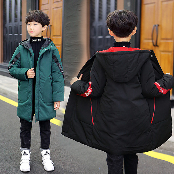Novi model toplije zimske jakne srednje dužine za dječake