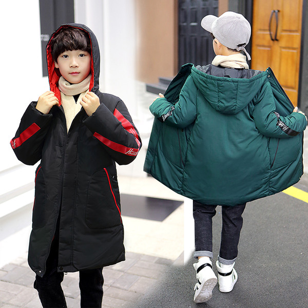 Novi model toplije zimske jakne srednje dužine za dječake