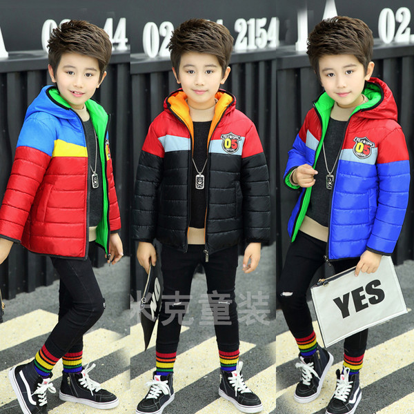 Kapuutsiga ja värvilise aplikatsiooniga laste talvejope poistele