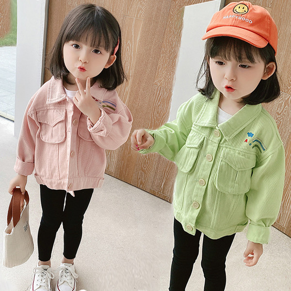 Φθινοπωρινό παιδικό μπουφάν για κορίτσια με κλασικό γιακά και κέντημα