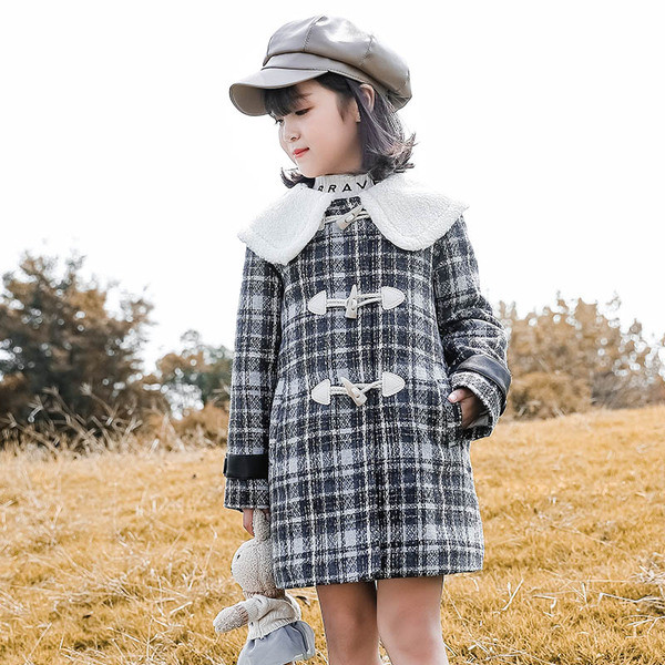 Laste ruuduline mantel sulekrae ja nööpidega