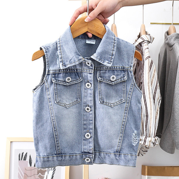 Laste teksavest aplikatsiooniga seljal - poistele