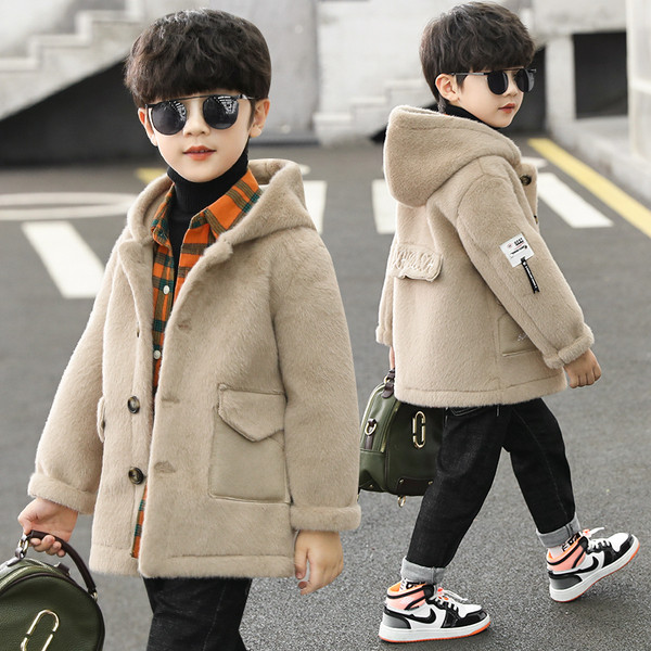 Dječji kaput za dječake s kapuljačom i gumbima