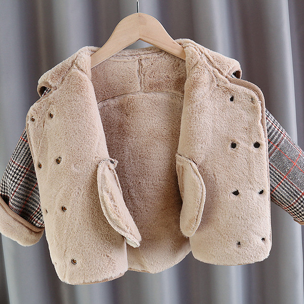 Laste ruuduline jakk ümara kaelusega tüdrukutele