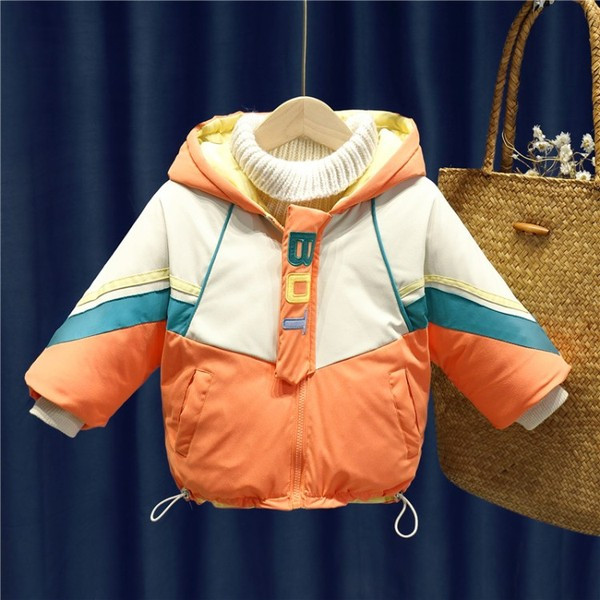 Ikdienas bērnu sildītājs zēniem ar kapuci