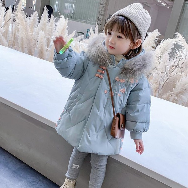 Geaca de iarna pentru copii cu broderie si puf la guler
