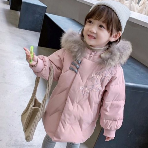 Geaca de iarna pentru copii cu broderie si puf la guler