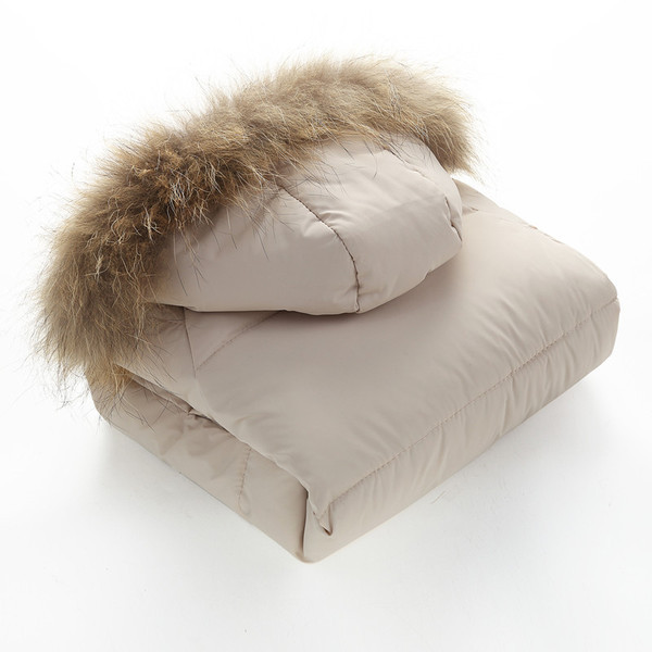 Dječja jakna za djevojčice i dječake s perom na kapuljači i patentnim zatvaračem