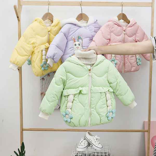 Μοντέρνο παιδικό χειμερινό μπουφάν για κορίτσια με κουκούλα