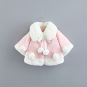 Novi model dječjeg kaputa s pomponima za djevojčice