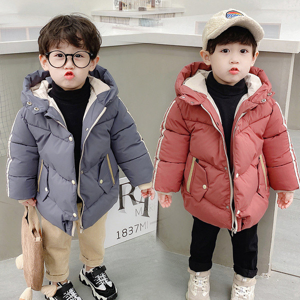 Dječja jakna za dječake s gumbima i kapuljačom