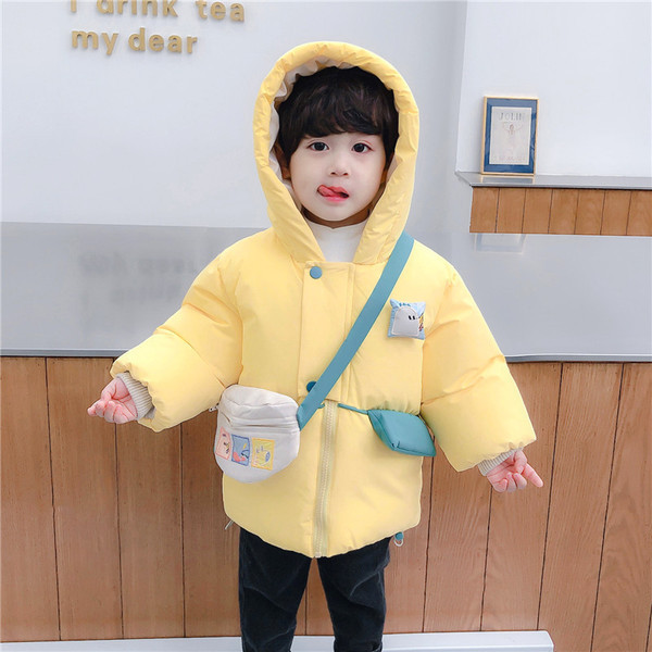 Dječja jakna za dječake s kapuljačom i gumbima