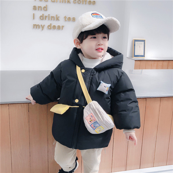 Dječja jakna za dječake s kapuljačom i gumbima