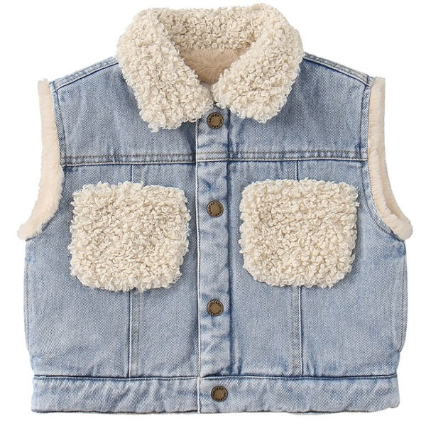 Γυναικείο γιλέκο με παιδικά τζιν με κουμπιά και γούνα