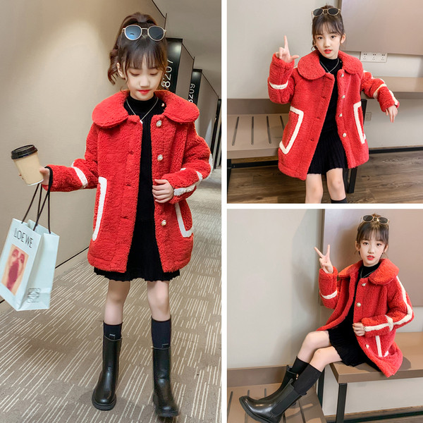 Crvena dječja jakna za djevojčice s kragnom i gumbima