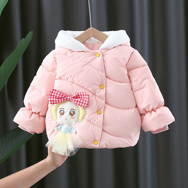 Μοντέρνο παιδικό χειμερινό μπουφάν με τρισδιάστατο στοιχείο στην κουκούλα