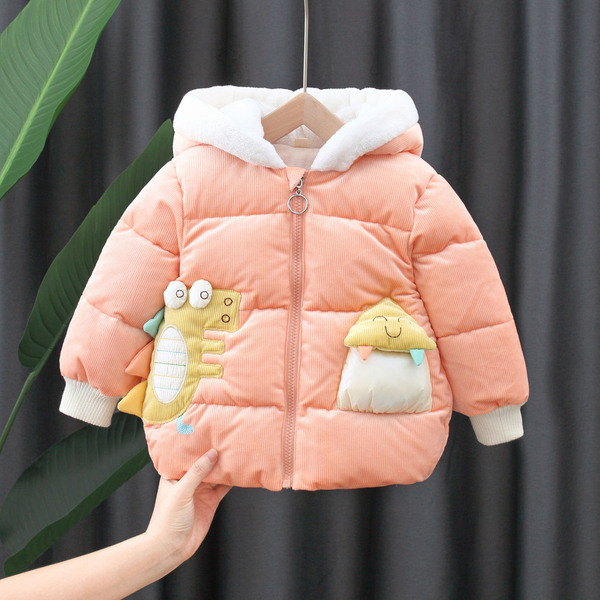 3D elemendi ja sulekapuutsiga laste talvejope