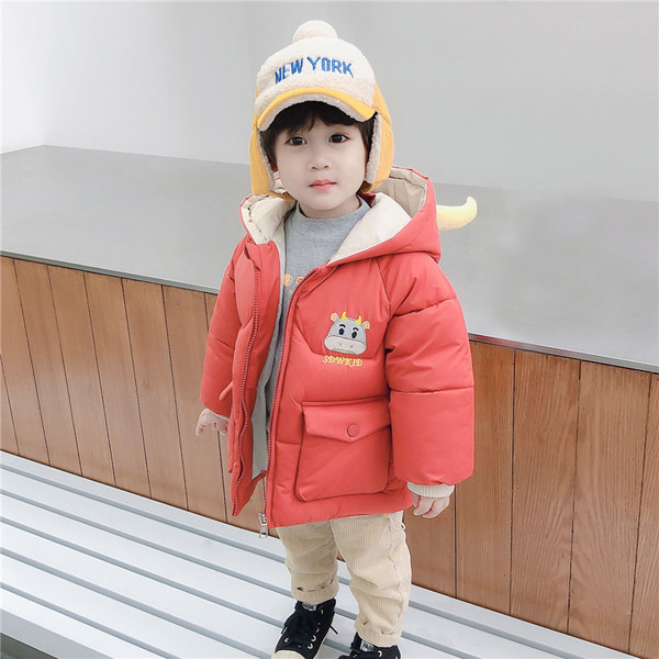 Παιδικό μπουφάν για αγόρια με τρισδιάστατο στοιχείο στη πλάτη και κεντήματα