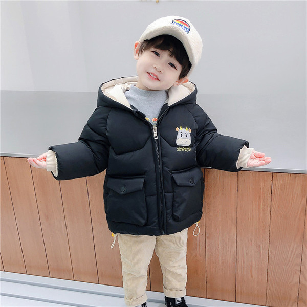 Παιδικό μπουφάν για αγόρια με τρισδιάστατο στοιχείο στη πλάτη και κεντήματα