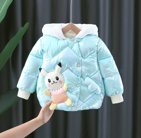 Μοντέρνο παιδικό μπουφάν με πλευρική στερέωση