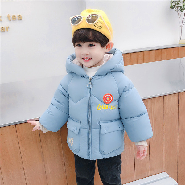 Παιδικό μπουφάν για αγόρια με τρισδιάστατο στοιχείο και τσέπες