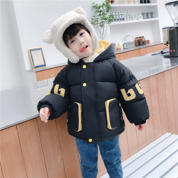 Παιδικό μπουφάν με τρισδιάστατο στοιχείο στην κουκούλα και στην πλάτη - για αγόρια