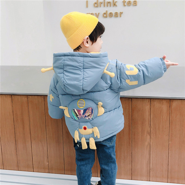 Παιδικό μπουφάν με τρισδιάστατο στοιχείο στην κουκούλα και στην πλάτη - για αγόρια