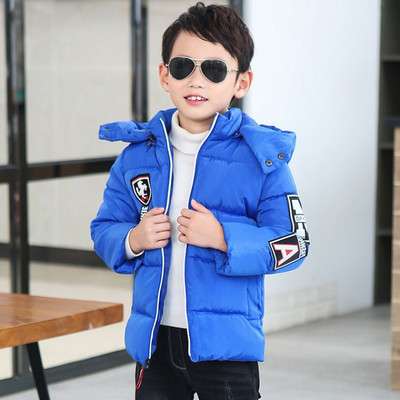 Kapuutsiga ja küljeäärega talvejope - kaks mudelit tüdrukutele ja poistele