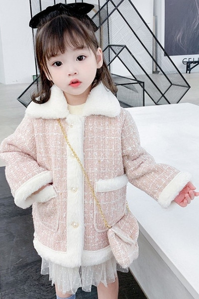 Ležerna dječja jakna s toplom postavom i džepovima pogodna za djevojčice