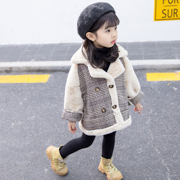 Novi model dječje jakne na gumbe za djevojčice