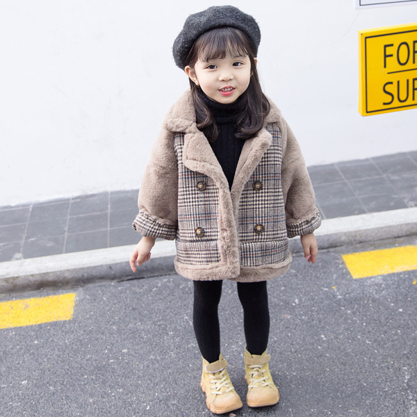 Novi model dječje jakne na gumbe za djevojčice