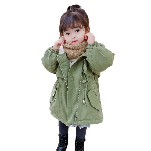 Dječja jakna s patentnim zatvaračem i vezicama pogodna za djevojčice