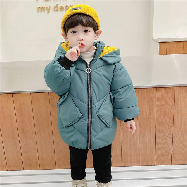 Pikk kapuutsiga ja lukuga laste jope poistele