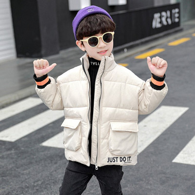 Tõmbluku ja kõrge kraega laste jope poistele