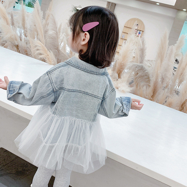 Παιδικό τζιν μπουφάν με τούλι και κουμπιά κατάλληλα για κορίτσια