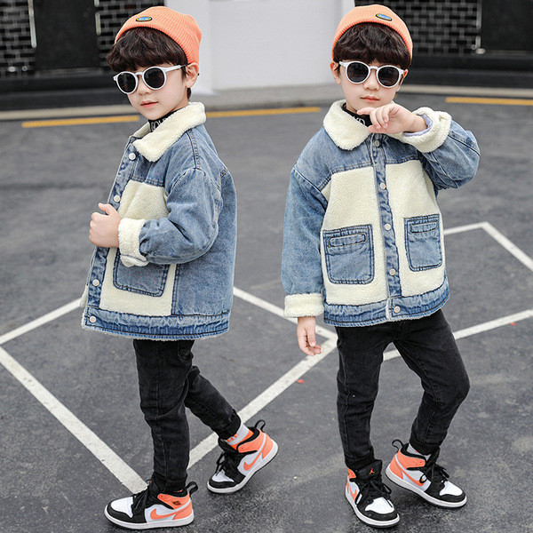 Laste sule ja nööpidega teksajakk