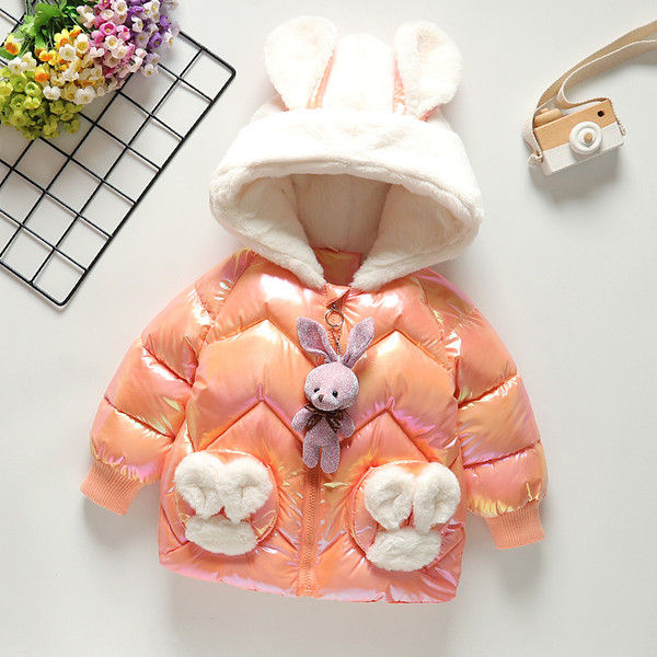 Παιδικό χειμερινό μπουφάν για κορίτσια με τρισδιάστατο στοιχείο στην κουκούλα