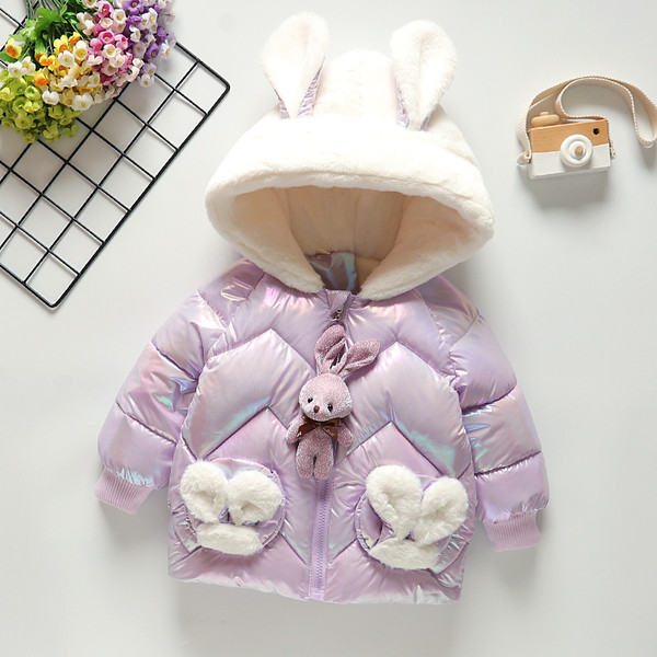 Παιδικό χειμερινό μπουφάν για κορίτσια με τρισδιάστατο στοιχείο στην κουκούλα