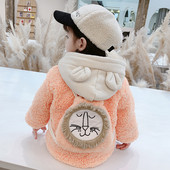 Kapuutsiga kohev lastejakk - tüdrukutele