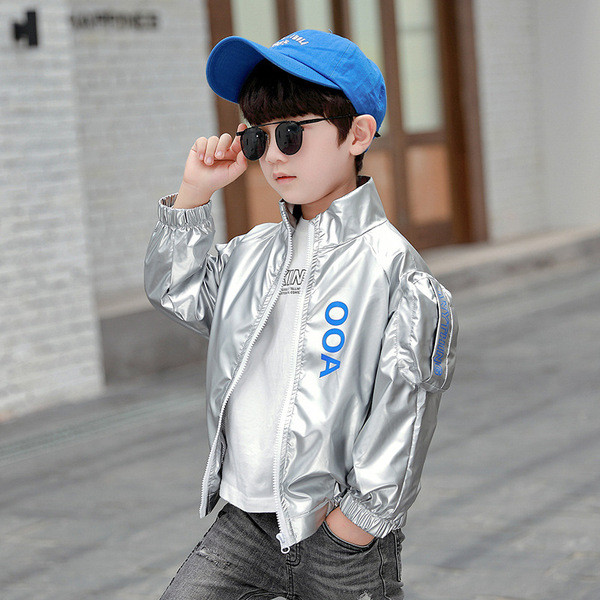 Jesenska dječja jakna za dječake sa natpisom i patentnim zatvaračem